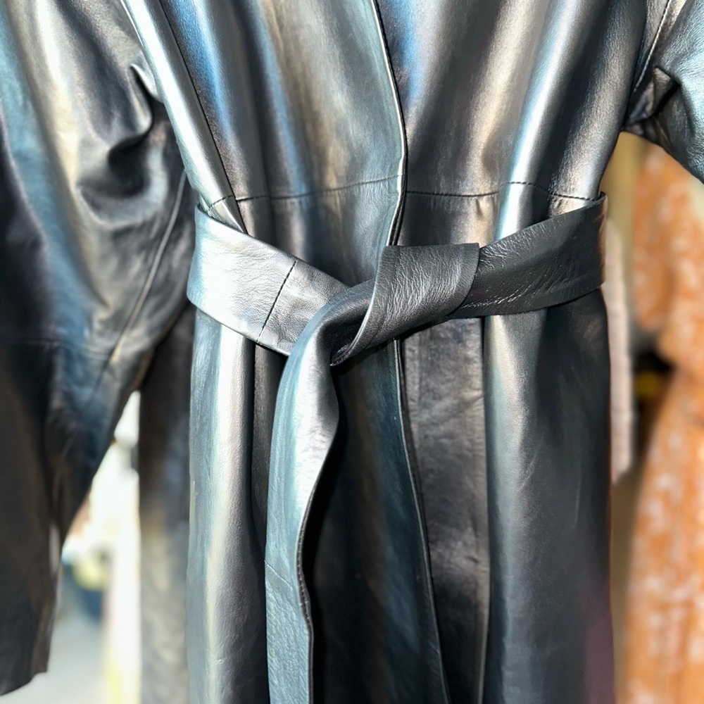Lamarque Black Leather Jacket - Picture 14 of 16